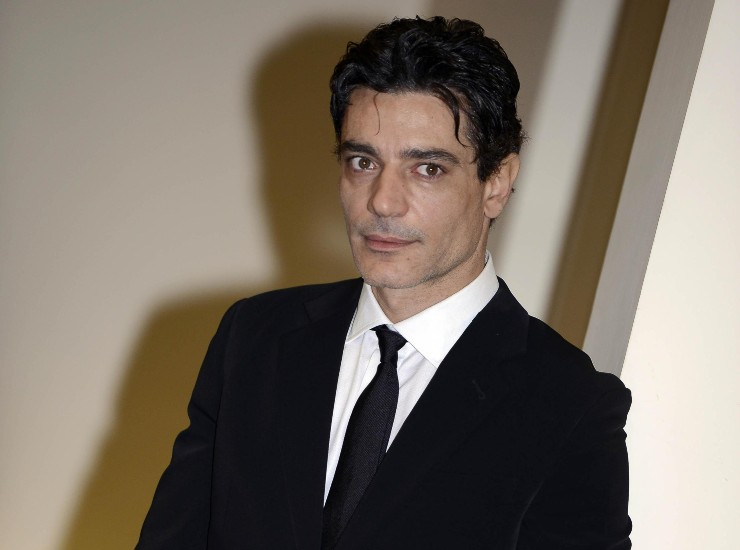 Il Paradiso delle Signore scoppia la passione tra Pietro e Rose