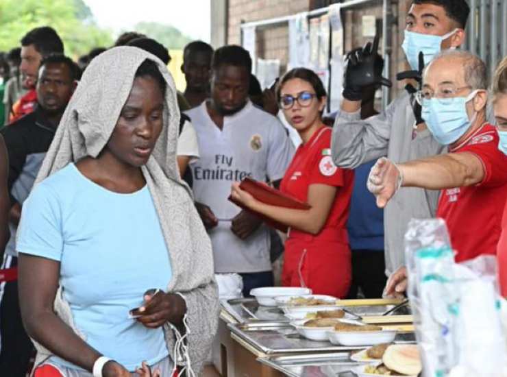 Meloni migranti Italia