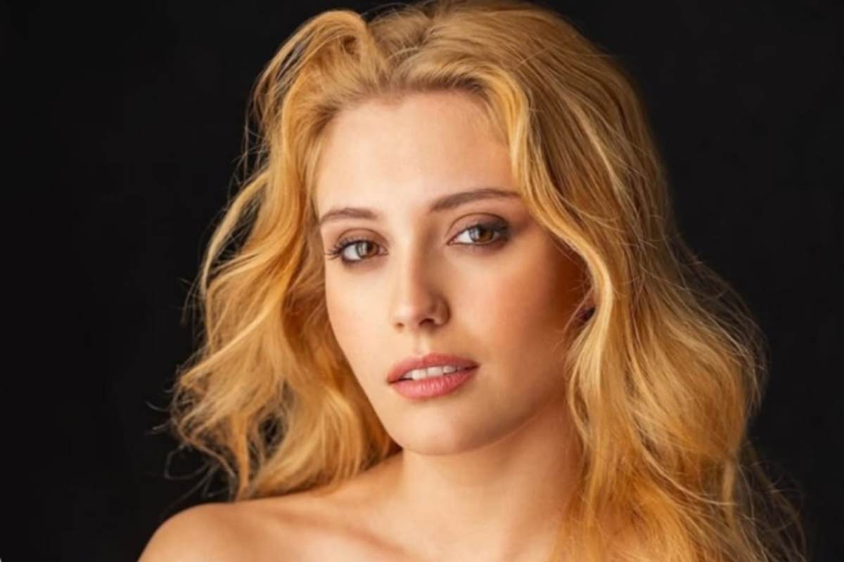 Ana Garces La Promessa