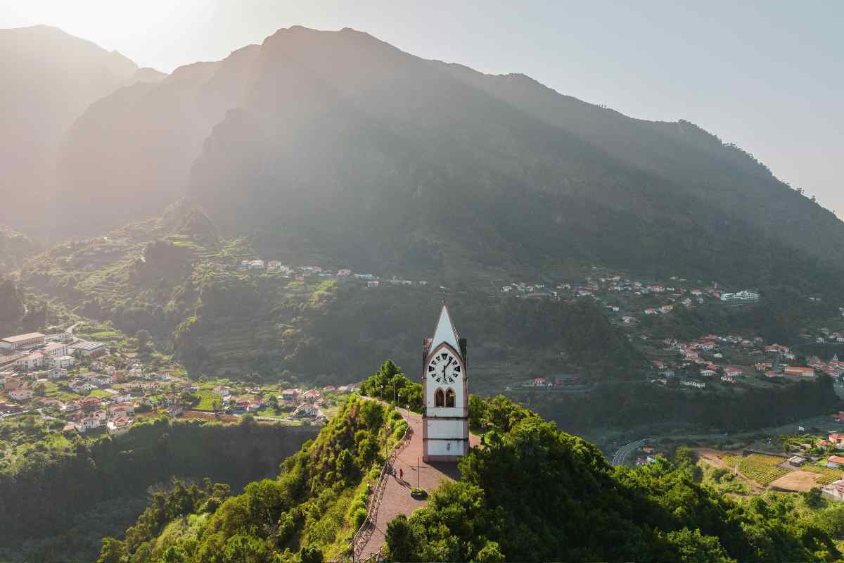 Con 1200 euro al mese qui vivi da grande Re