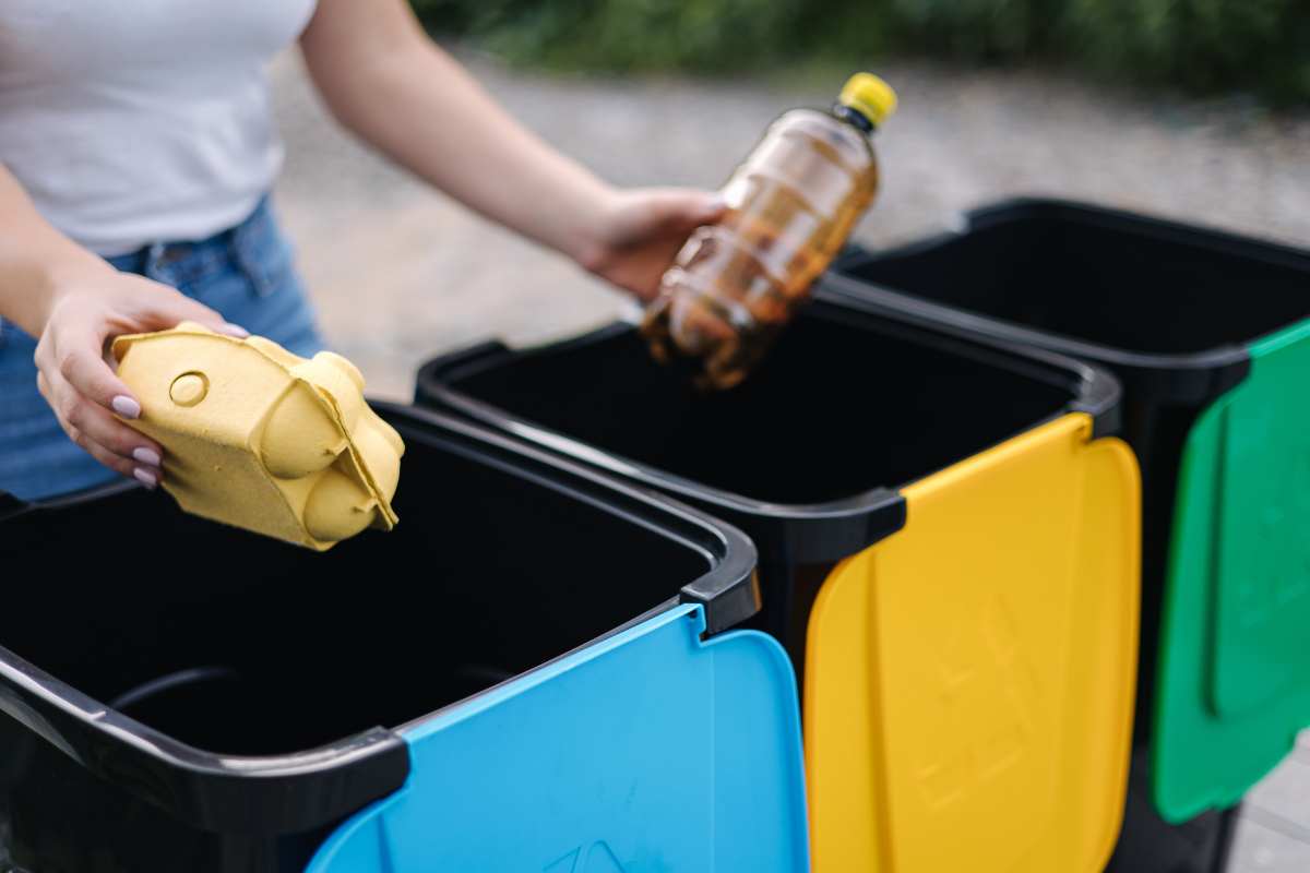 Rifiuti, tra qualche settimana cambia tutto