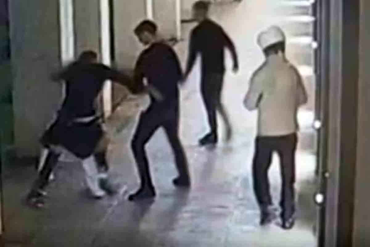 Aggressione in corso Como