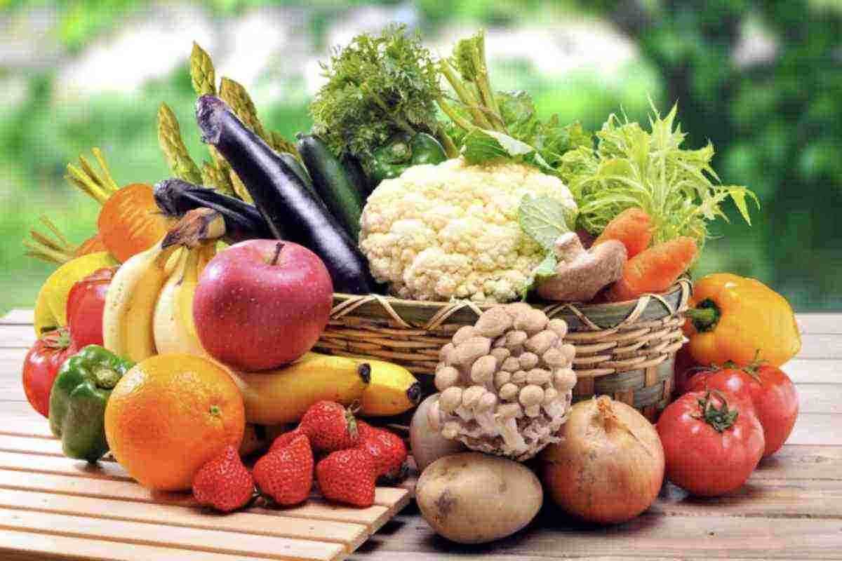 In un mercato in cui la disponibilità di frutta e verdura non è più rigidamente legata alla stagionalità, è importante fare scelte informate.