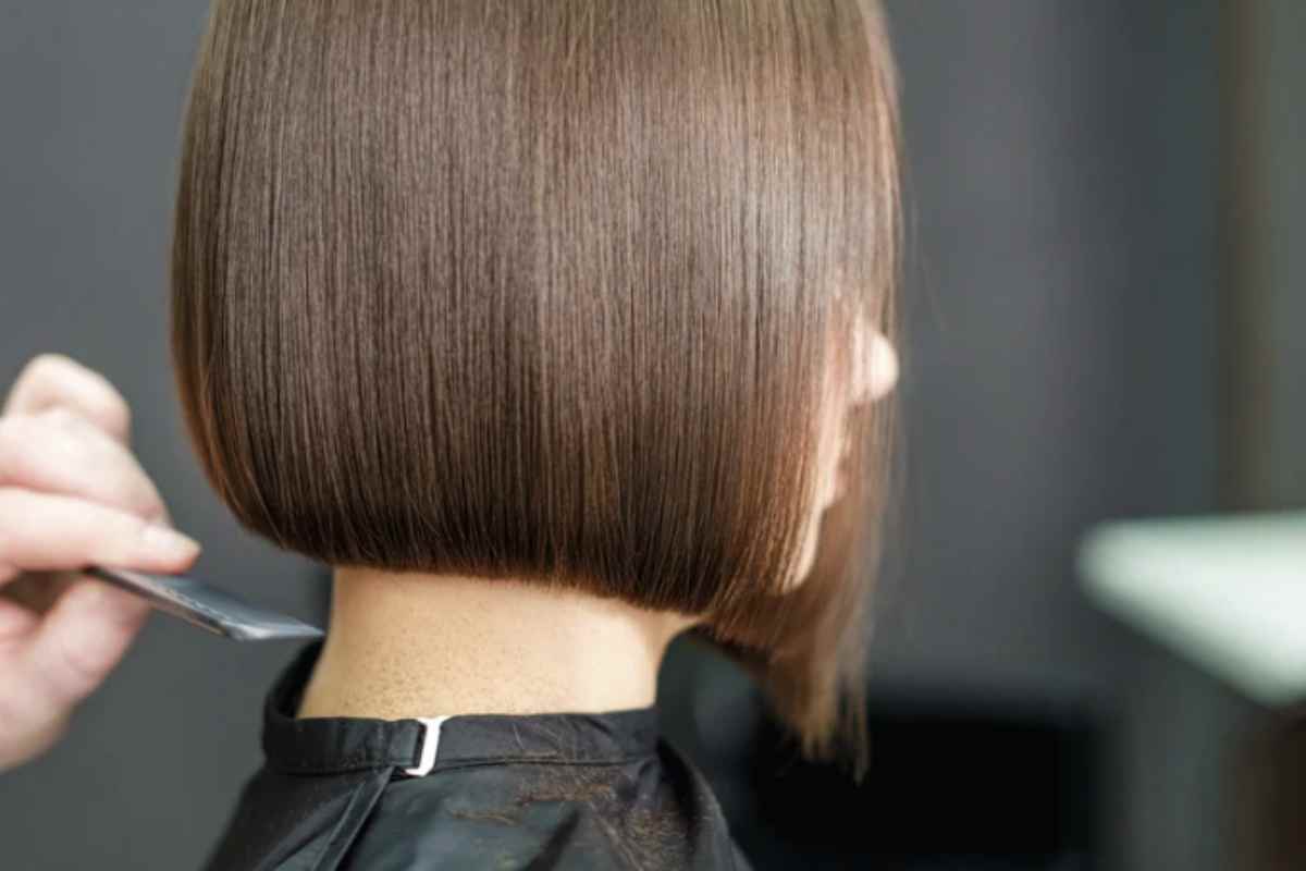 Tra le icone che hanno recentemente sfoggiato look all’insegna della modernità e dell’eleganza si distinguono la principessa Stéphanie