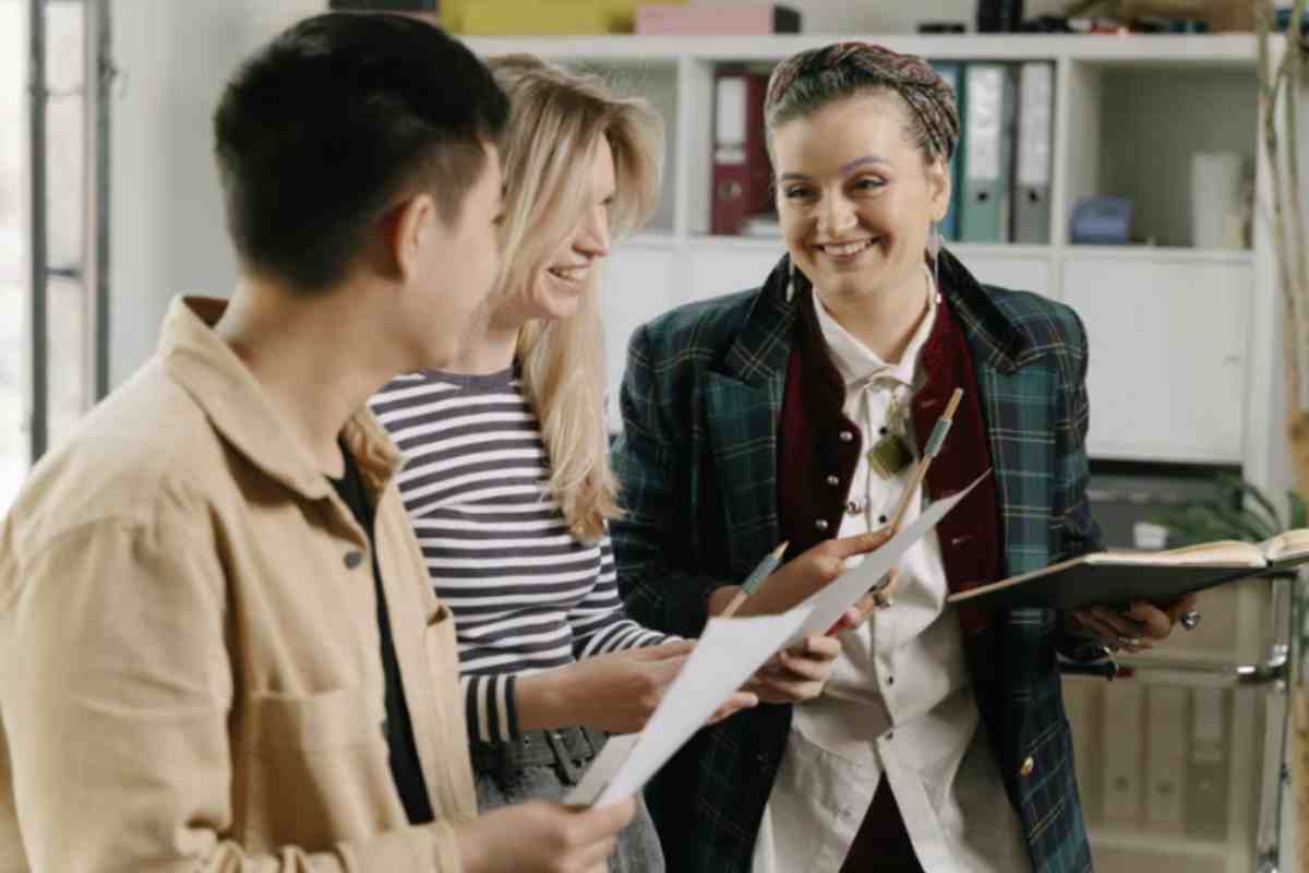 Originato negli Stati Uniti, questo tormentone ha conquistato rapidamente anche l’Italia, lasciando molti adulti perplessi e incapaci
