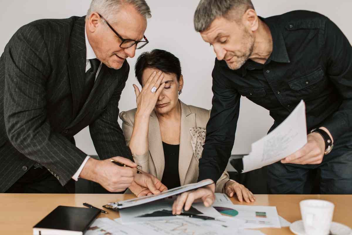 Stress sul lavoro: datore nei guai, ti deve dare un maxi risarcimento se fa queste 3 cose