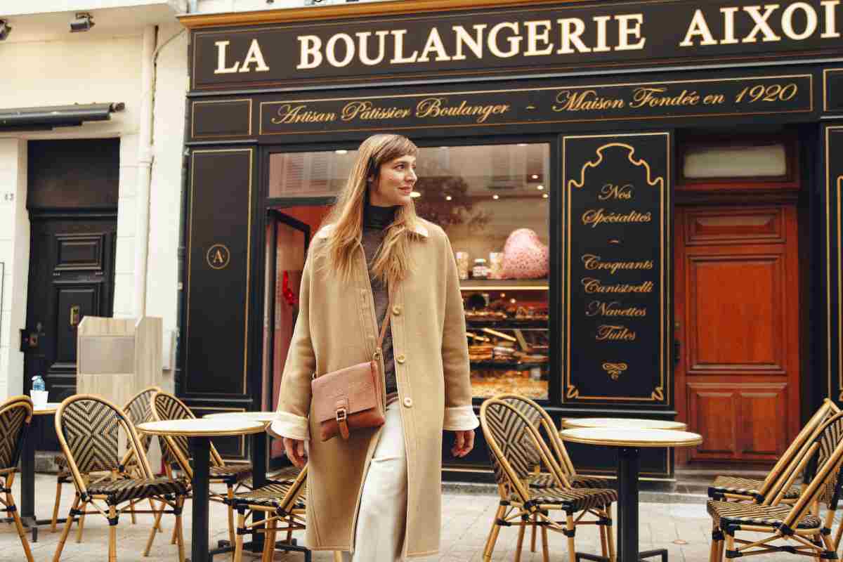 Perché le donne francesi indossano sempre questi 2 capi