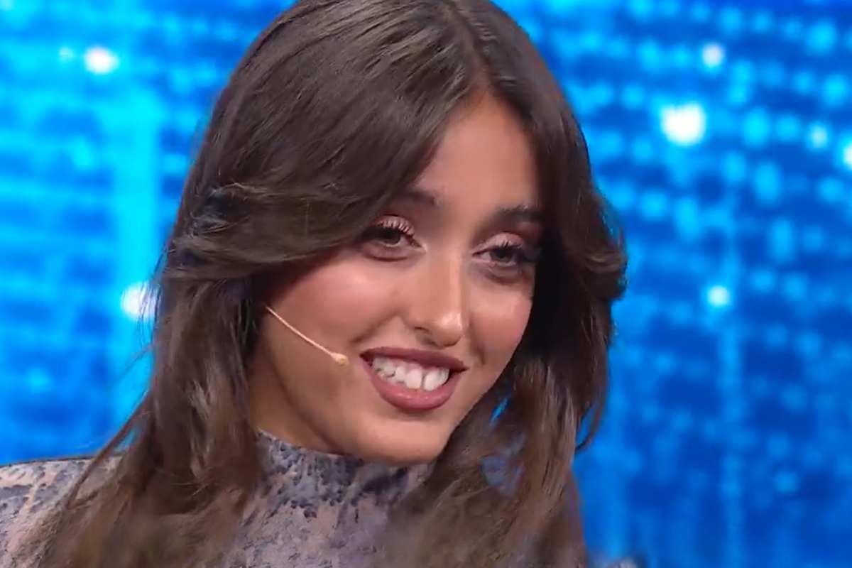 giulia stabile quanto guadagna