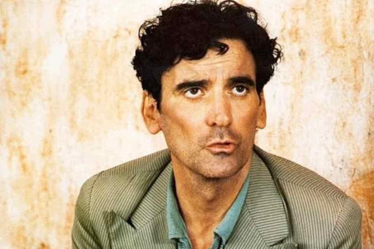 il postino massimo troisi