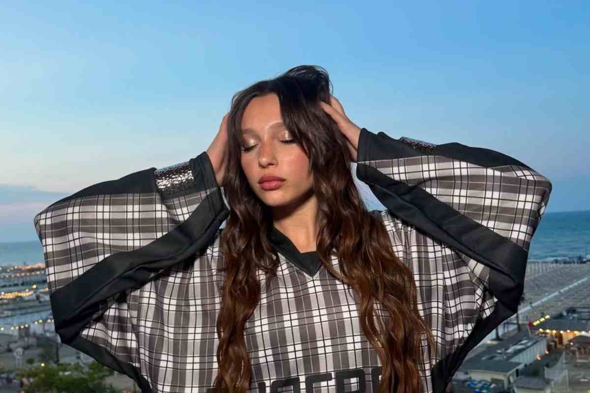 Come ricreare il make up e lo stile di Sarah Toscano